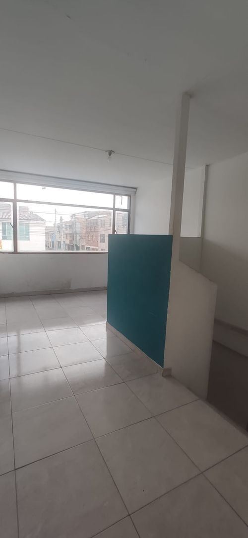 Casa en venta en Los Alcazares, Bogotá · foto 2 de 24