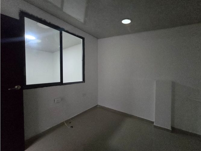 Casa de 10 alcobas en arriendo en San Fernando, Armenia, 304 m² · foto 16 de 24