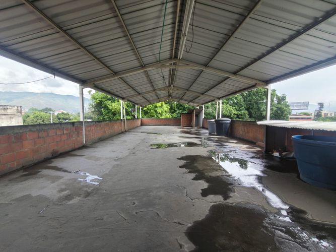 Bodega en arriendo en San Vicente, Cali, 182 m² · foto 3 de 4