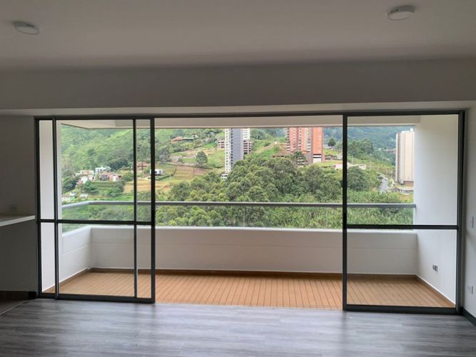 Apartamento de 2 alcobas en venta en Sabaneta Real, Sabaneta, 90 m² · foto 2 de 10