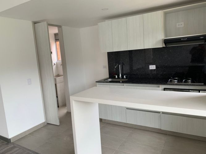 Apartamento de 2 alcobas en venta en Sabaneta Real, Sabaneta, 90 m² · foto 5 de 10