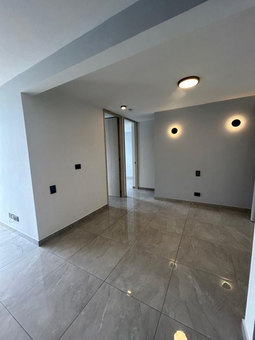 Apartamento de 2 alcobas en venta en Zona Industrial, Yumbo, 55 m² · foto 2 de 14