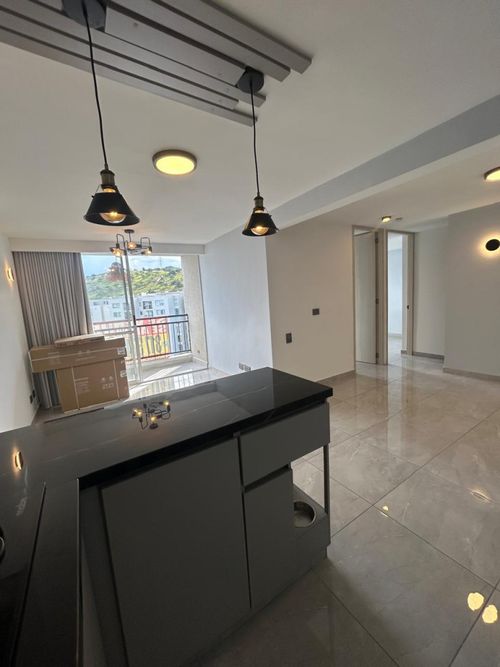 Apartamento de 2 alcobas en venta en Zona Industrial, Yumbo, 55 m² · foto 6 de 14
