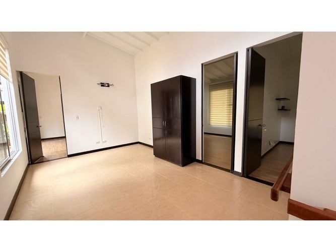 Casa de 3 alcobas en venta en Armenia, 300 m² · foto 20 de 24