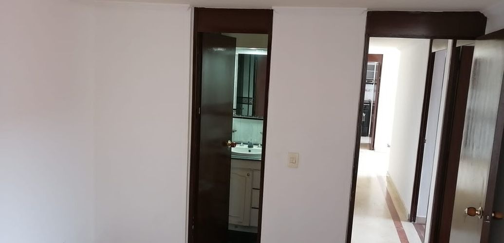 Apartamento de 3 alcobas en venta en Rincon De Mandalay, Bogotá, 70 m² · foto 4 de 24