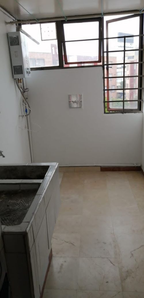 Apartamento de 3 alcobas en venta en Rincon De Mandalay, Bogotá, 70 m² · foto 17 de 24