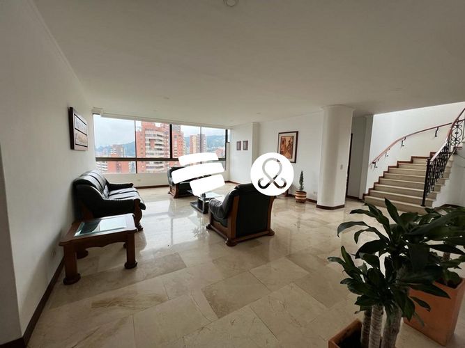 Apartamento de 4 alcobas en venta en El Poblado, Medellín, 405 m² · foto 7 de 21