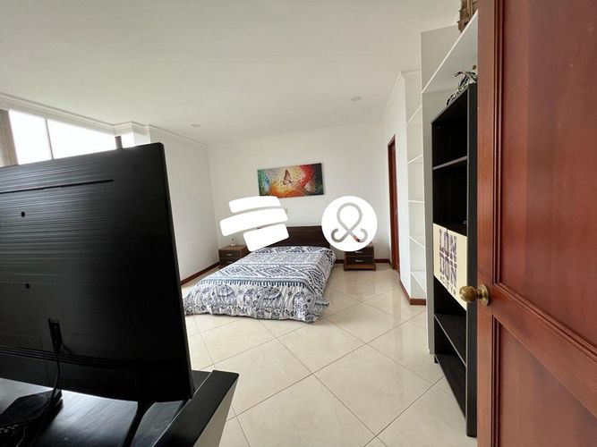 Apartamento de 4 alcobas en venta en El Poblado, Medellín, 405 m² · foto 14 de 21