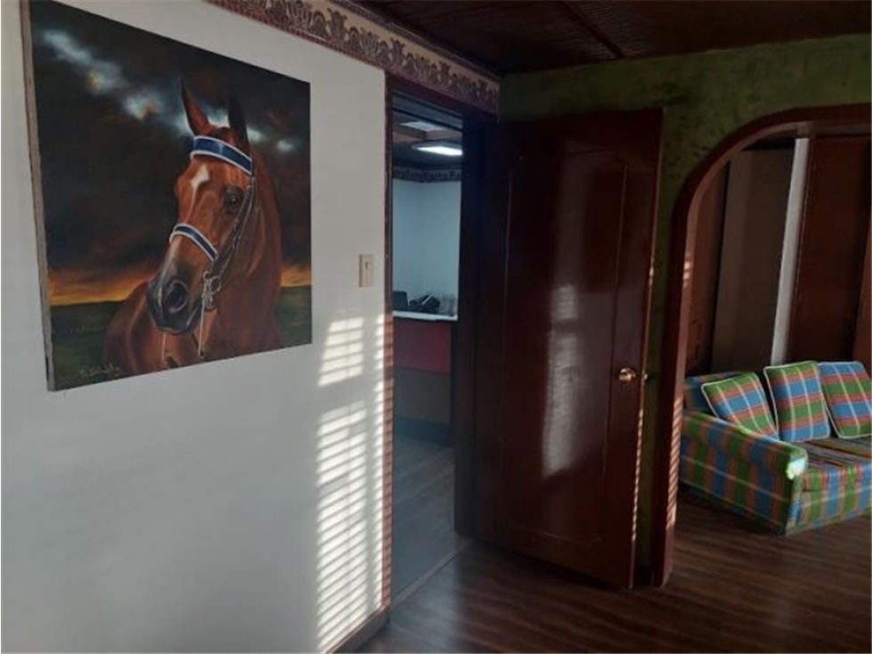Casa en venta en Barrios Unidos, Bogotá · foto 4 de 22