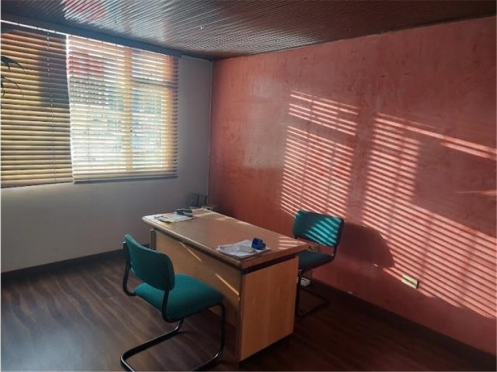 Casa en venta en Barrios Unidos, Bogotá · foto 18 de 22