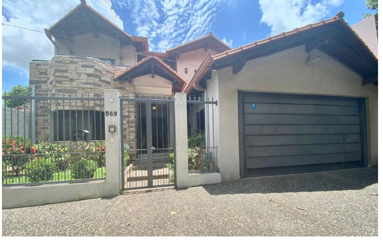 Vendo casa en barrio  san Cristóbal
