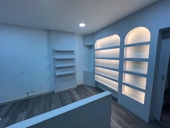 Local en arriendo en El Poblado, Medellín, 30 m² · foto 6 de 13