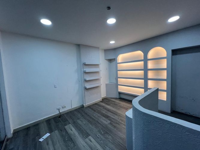 Local en arriendo en El Poblado, Medellín, 30 m² · foto 9 de 13
