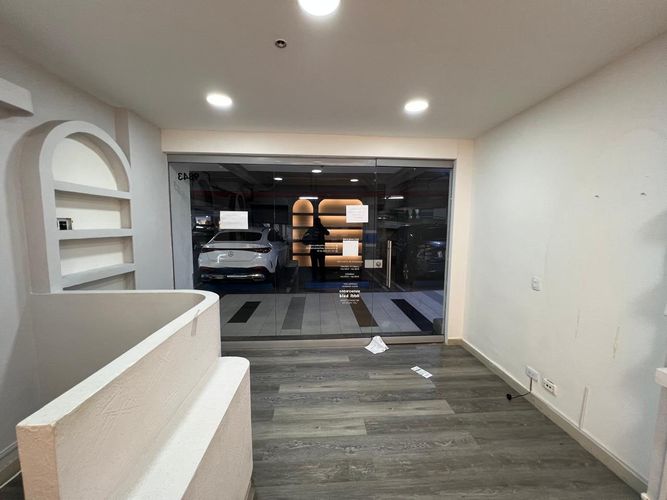 Local en arriendo en El Poblado, Medellín, 30 m² · foto 11 de 13