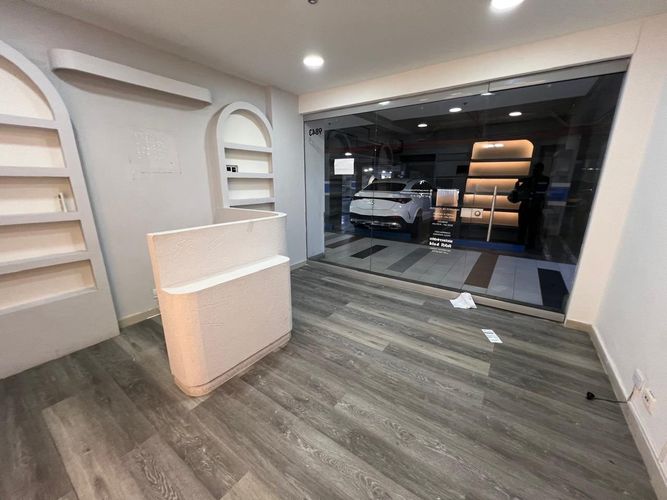Local en arriendo en El Poblado, Medellín, 30 m² · foto 13 de 13