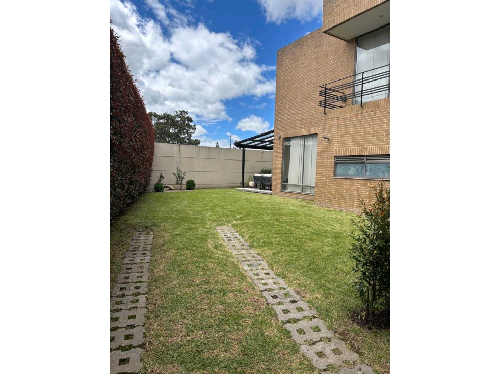 Casa en venta en Calahorra, Cajicá · foto 2 de 24