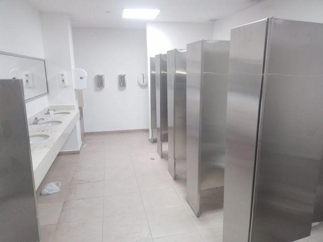 Oficina en venta en San Juan Bautista, Itagüí, 2629 m² · foto 5 de 17