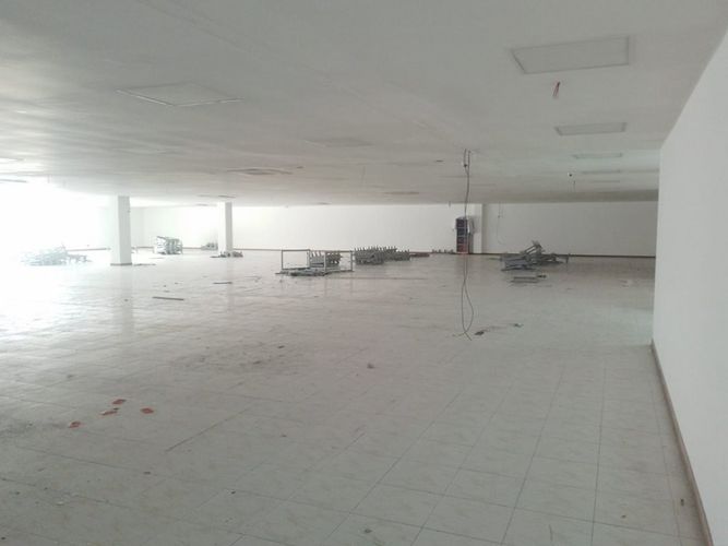 Oficina en venta en San Juan Bautista, Itagüí, 2629 m² · foto 2 de 17
