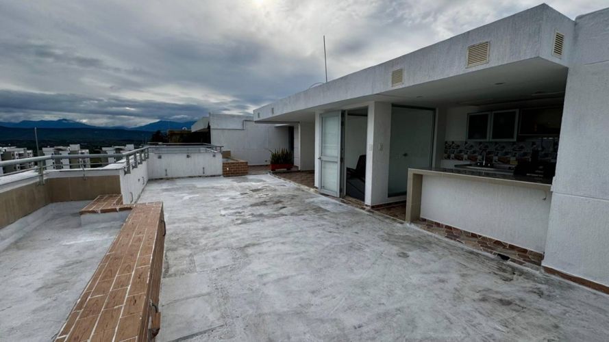 Apartamento de 3 alcobas en venta en Co. Reserva Del Cocli, Neiva, 214 m² · foto 23 de 24