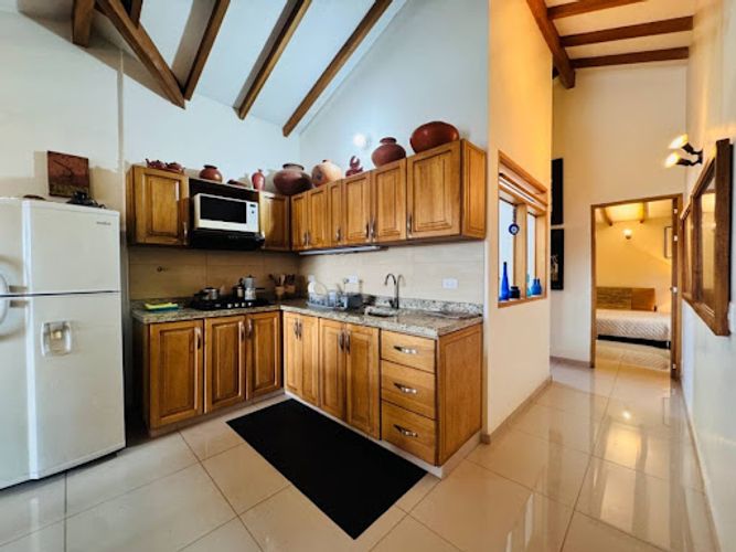 Apartamento de 3 alcobas en venta en San Nicolas, La Ceja, 110 m² · foto 6 de 18