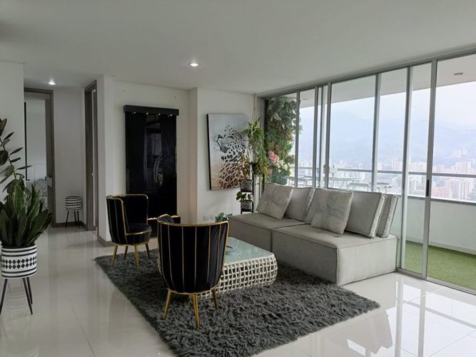 Local en arriendo en Camparola, Itagüí, 400 m² · foto 3 de 20