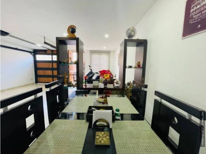 Casa de 4 alcobas en venta en San Nicolas, La Ceja, 159 m² · foto 2 de 14