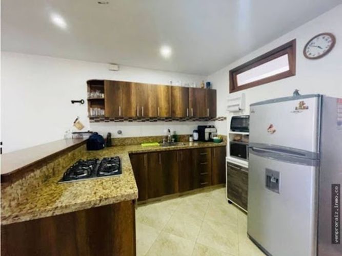 Casa de 4 alcobas en venta en San Nicolas, La Ceja, 159 m² · foto 3 de 14