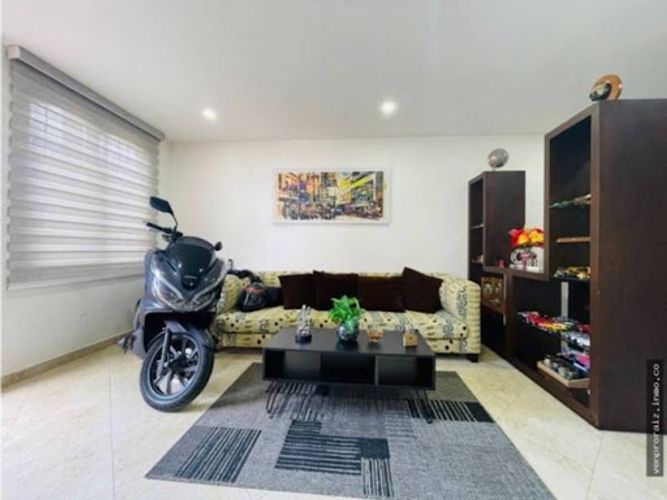Casa de 4 alcobas en venta en San Nicolas, La Ceja, 159 m² · foto 4 de 14