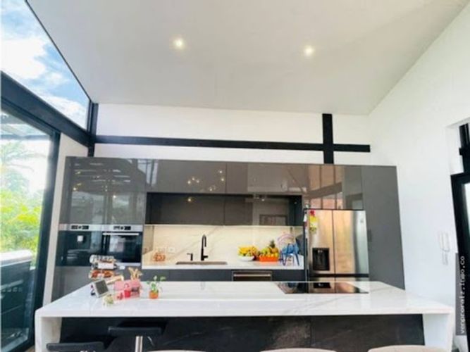 Casa de 5 alcobas en venta en San Nicolas, La Ceja, 580 m² · foto 4 de 24