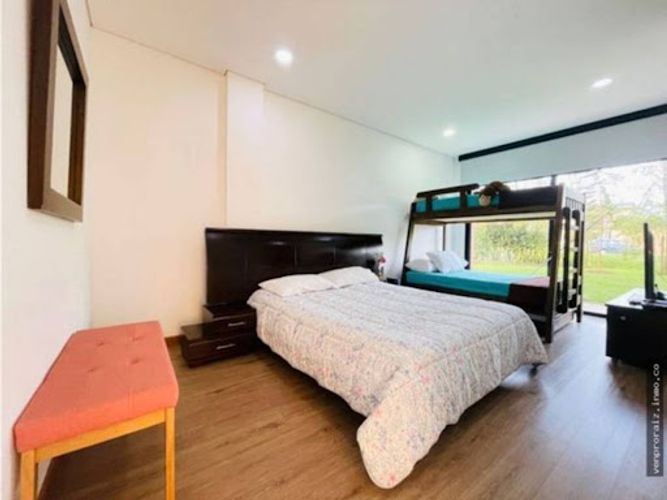 Casa de 5 alcobas en venta en San Nicolas, La Ceja, 580 m² · foto 7 de 24