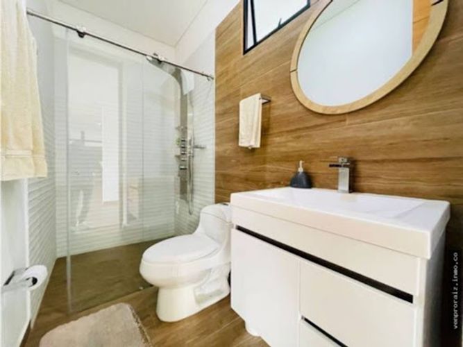 Casa de 5 alcobas en venta en San Nicolas, La Ceja, 580 m² · foto 8 de 24