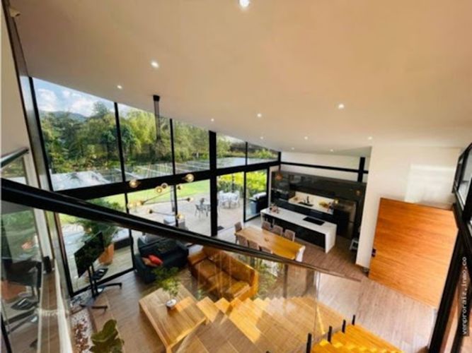 Casa de 5 alcobas en venta en San Nicolas, La Ceja, 580 m² · foto 12 de 24