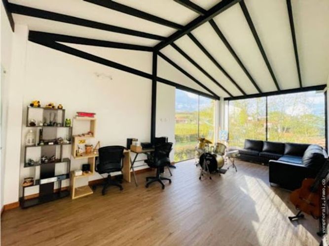 Casa de 5 alcobas en venta en San Nicolas, La Ceja, 580 m² · foto 16 de 24