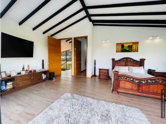 Casa de 5 alcobas en venta en San Nicolas, La Ceja, 580 m² · foto 19 de 24