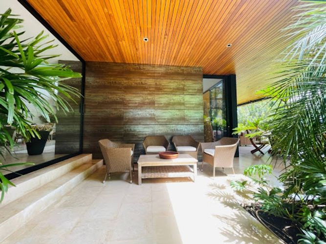 Casa de 5 alcobas en venta en Guamito, La Ceja, 550 m² · foto 10 de 24