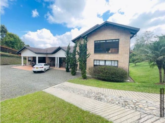 Finca en venta en El Carmen De Viboral, El Carmen de Viboral, 374 m² · foto 3 de 20