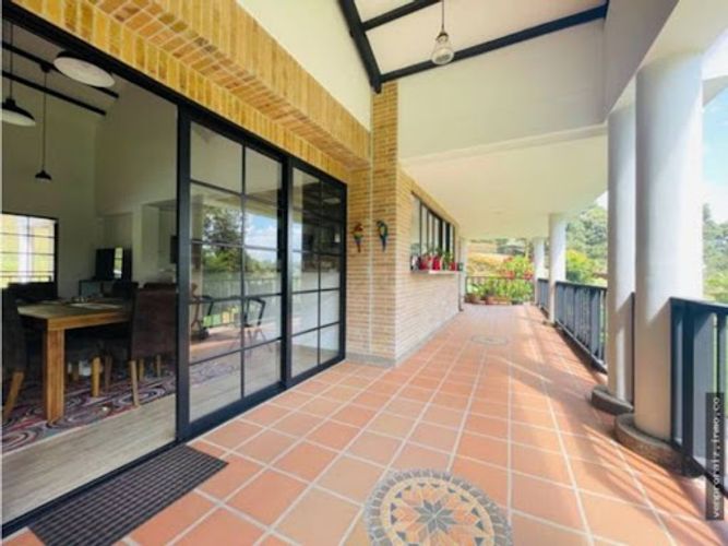 Finca en venta en El Carmen De Viboral, El Carmen de Viboral, 374 m² · foto 4 de 20