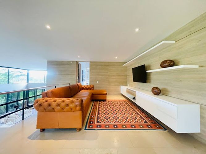 Casa de 5 alcobas en venta en Guamito, La Ceja, 550 m² · foto 23 de 24