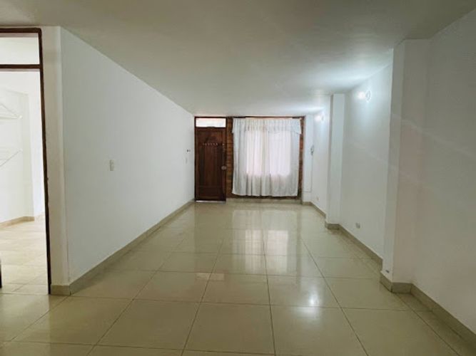 Casa de 4 alcobas en venta en San Nicolas, La Ceja, 154 m² · foto 2 de 19