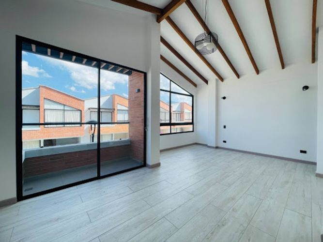 Casa de 3 alcobas en venta en San Nicolas, La Ceja, 154 m² · foto 9 de 16