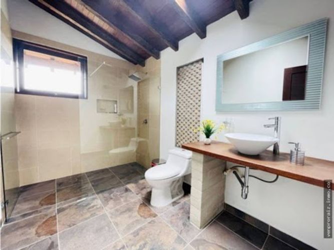 Finca en venta en San Nicolas, La Ceja, 560 m² · foto 14 de 21