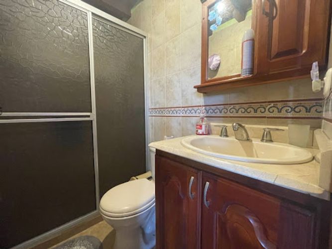 Casa de 3 alcobas en venta en San Nicolas, La Ceja, 270 m² · foto 21 de 24