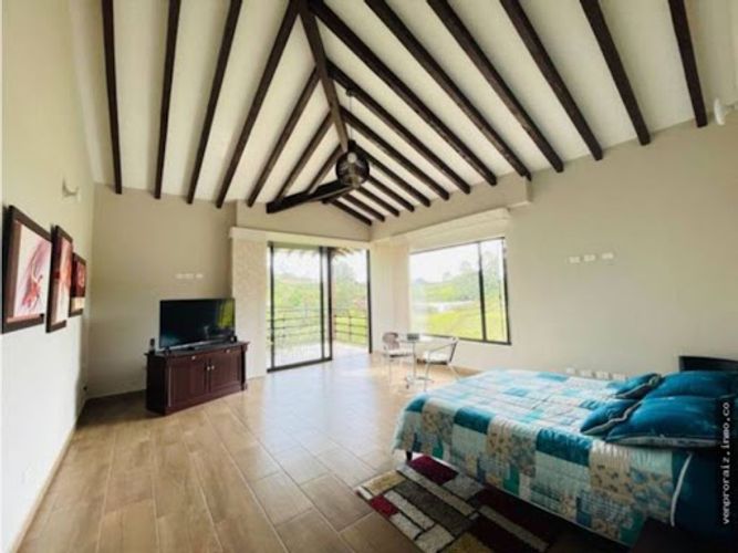 Finca en venta en El Carmen De Viboral, El Carmen de Viboral, 430 m² · foto 15 de 21