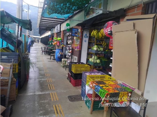 Local en arriendo en Caicedo, Medellín, 22 m² · foto 8 de 9