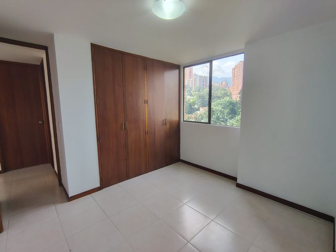 Apartamento de 3 alcobas en arriendo en El Poblado, Medellín, 120 m² · foto 6 de 18