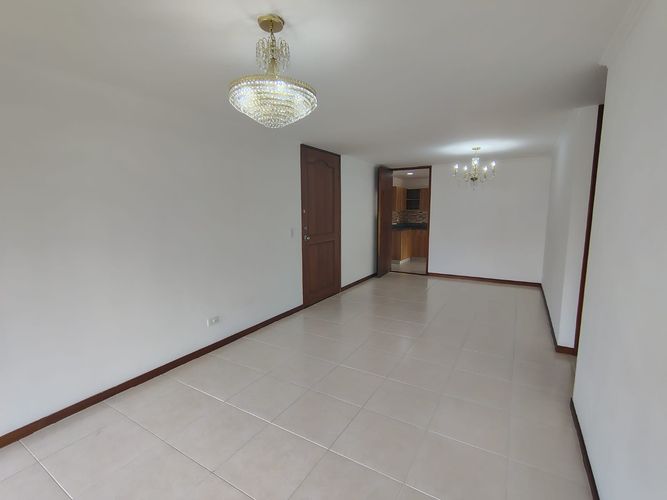 Apartamento de 3 alcobas en arriendo en El Poblado, Medellín, 120 m² · foto 9 de 18