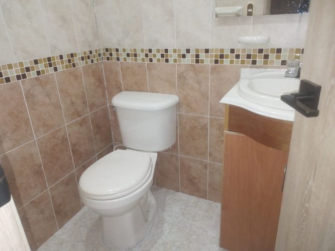 Bodega en arriendo en Camparola, Itagüí, 650 m² · foto 16 de 17