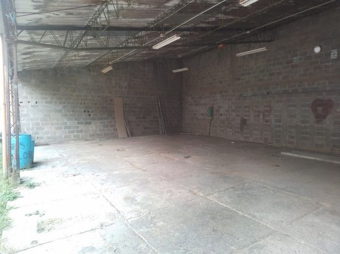 Bodega en arriendo en Camparola, Itagüí, 650 m² · foto 6 de 17