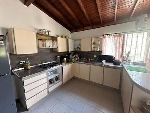 3BR Country House in El carmen (300 m²) for Sale - 3