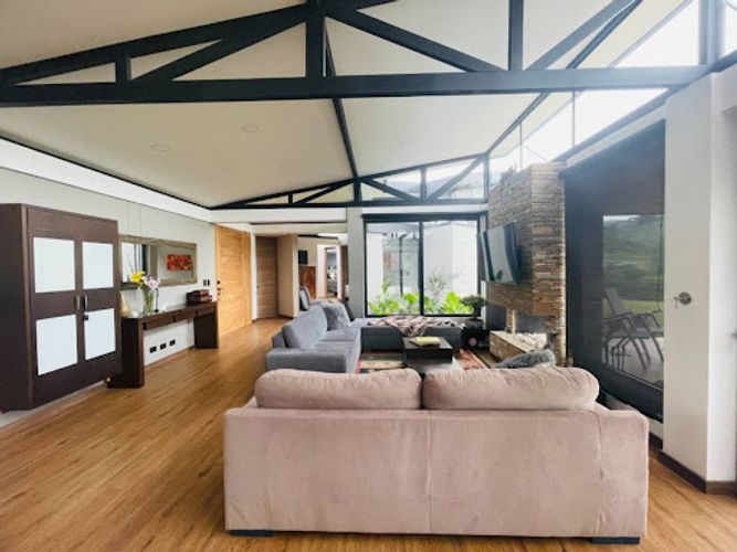 Casa de 5 alcobas en venta en El Carmen, El Retiro, 350 m² · foto 7 de 24